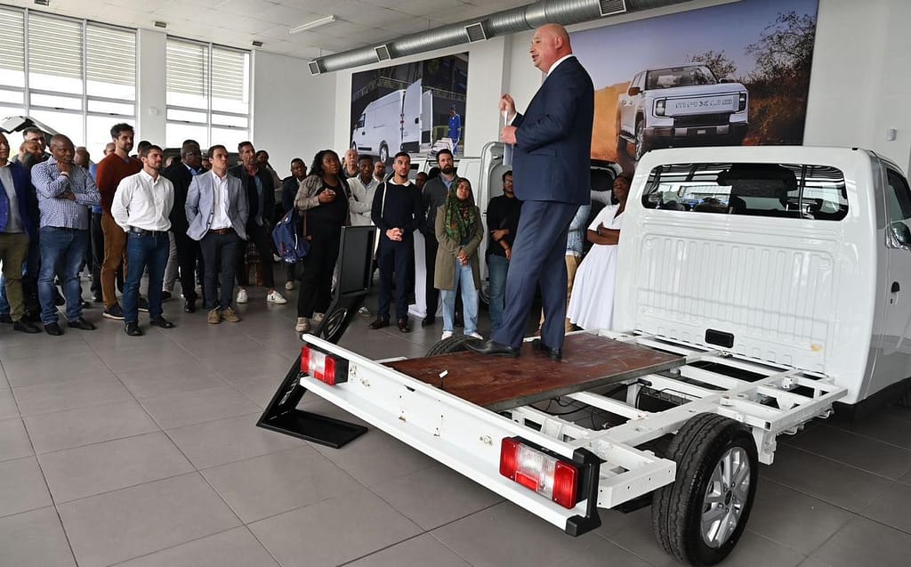 Alderman James Vos, Mayoral Committee Member for Economic Growth addresses attendees at the launch of the Everlectric facility in Paarden Eiland.