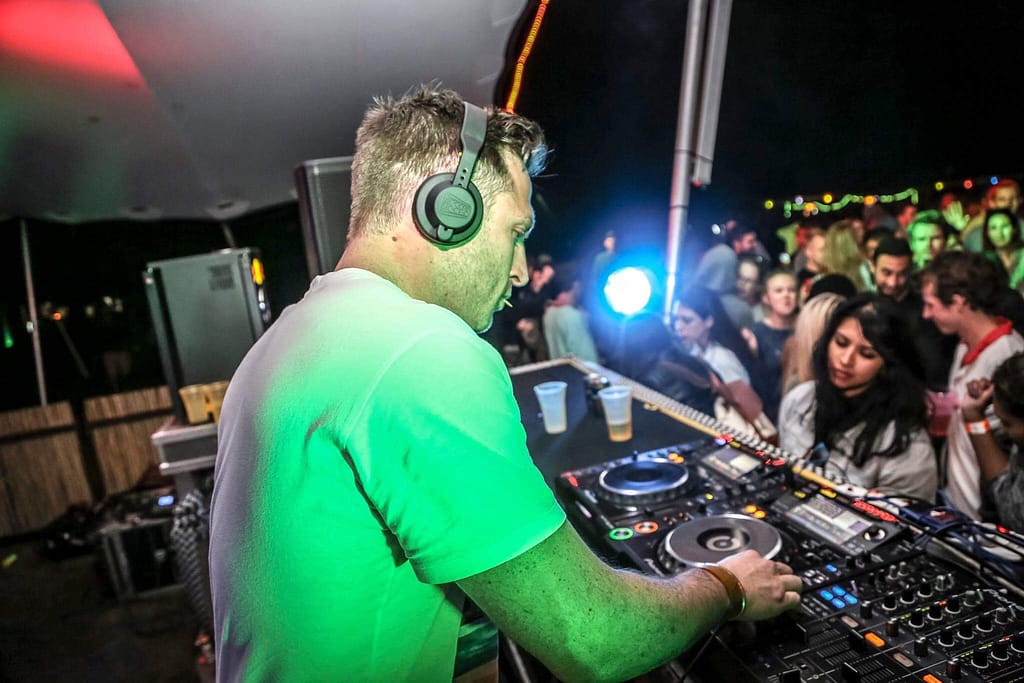 Back to the old house - the Sunflower Session