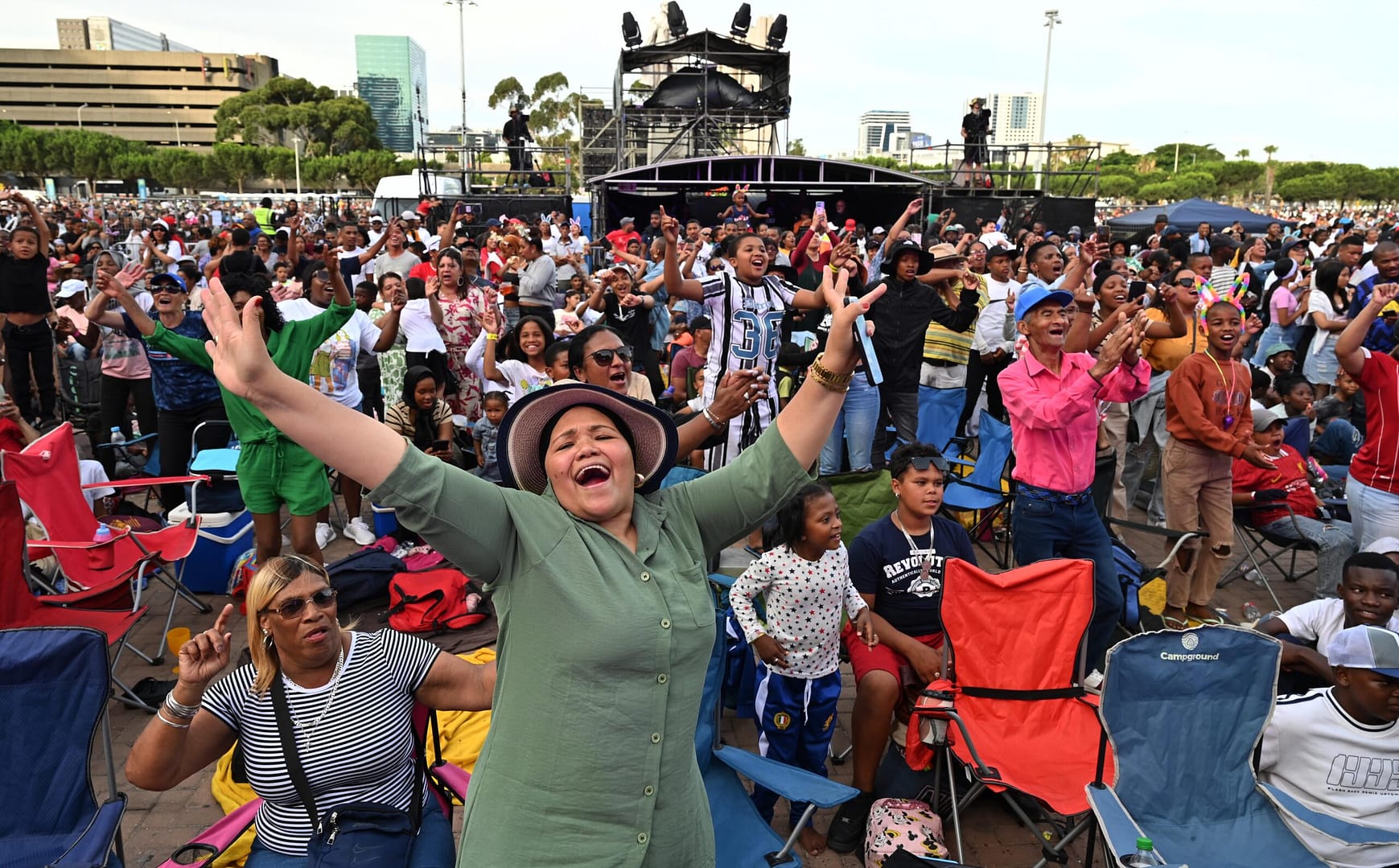 DJ Zinhle headlines Cape Town’s Festive Lights Concert